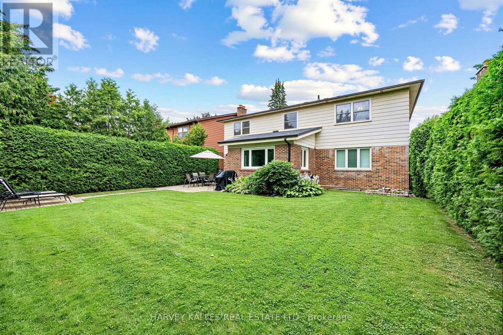 23 Pinnacle Road, Toronto, Ontario  M2L 2V6 - Photo 37 - C13601090