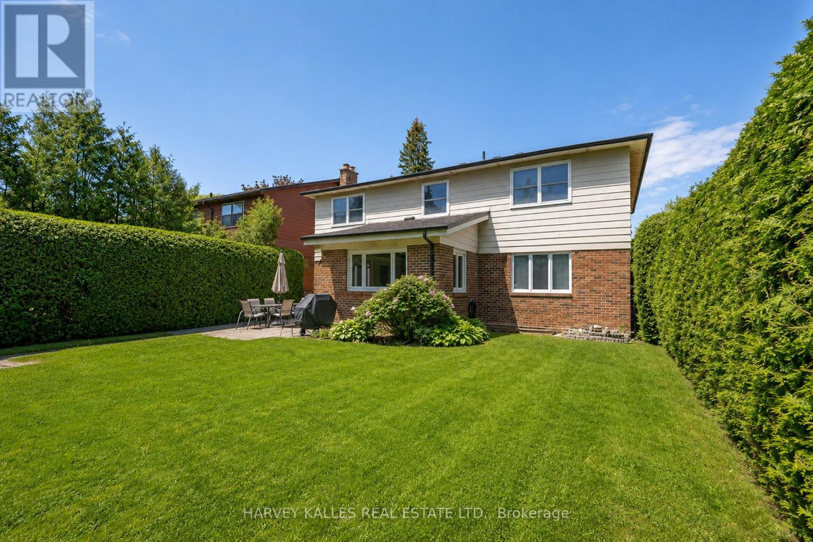 23 Pinnacle Road, Toronto, Ontario  M2L 2V6 - Photo 42 - C13601090