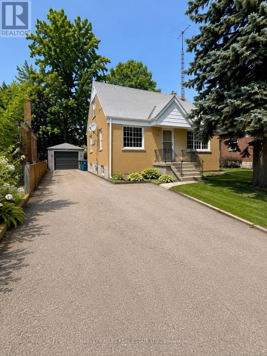 168 BOGERT AVENUE, Toronto, Ontario