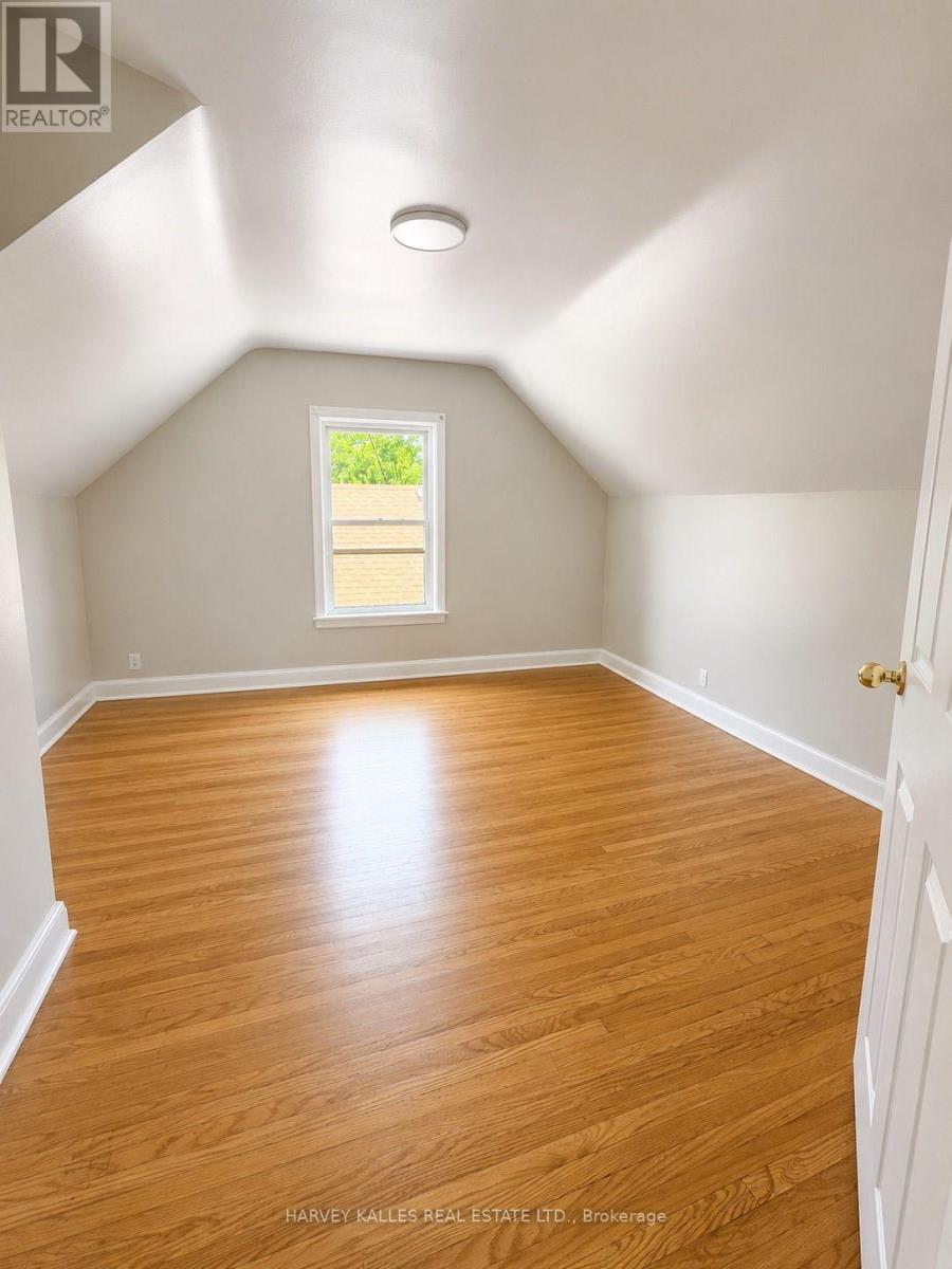 168 Bogert Avenue, Toronto, Ontario  M2N 1K9 - Photo 4 - C13601154
