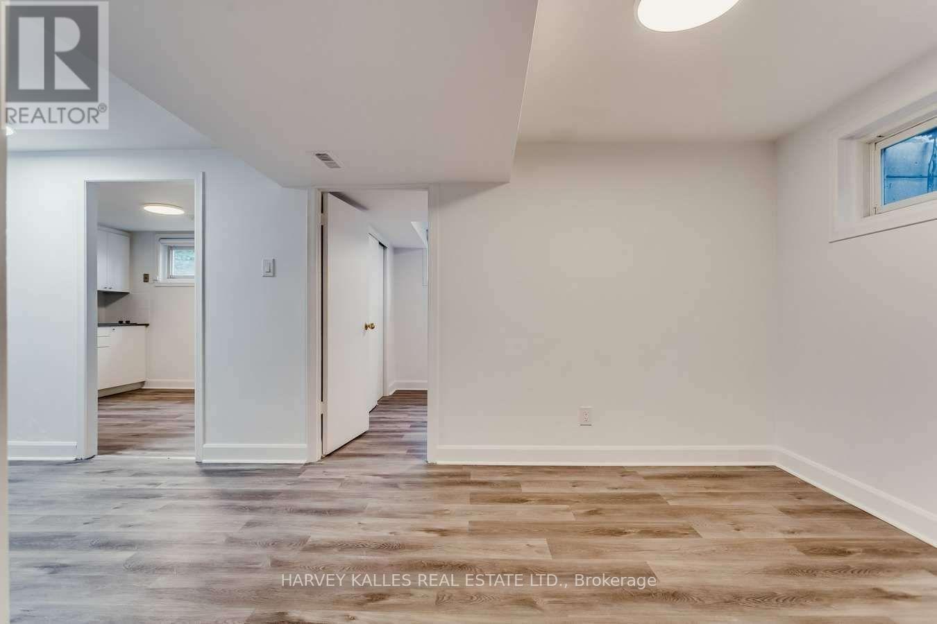 135 Combe Avenue, Toronto, Ontario M3H 4K2 - Photo 28 - C13603110