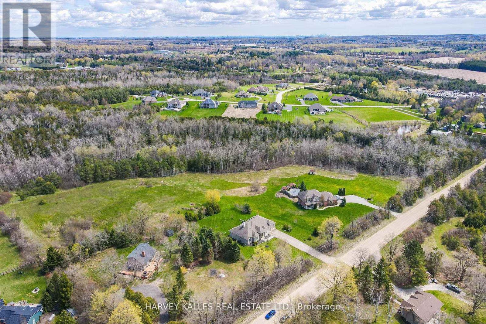 4933 Eramosa Townline N, Erin, Ontario N0B 2K0 - Photo 2 - X13605912