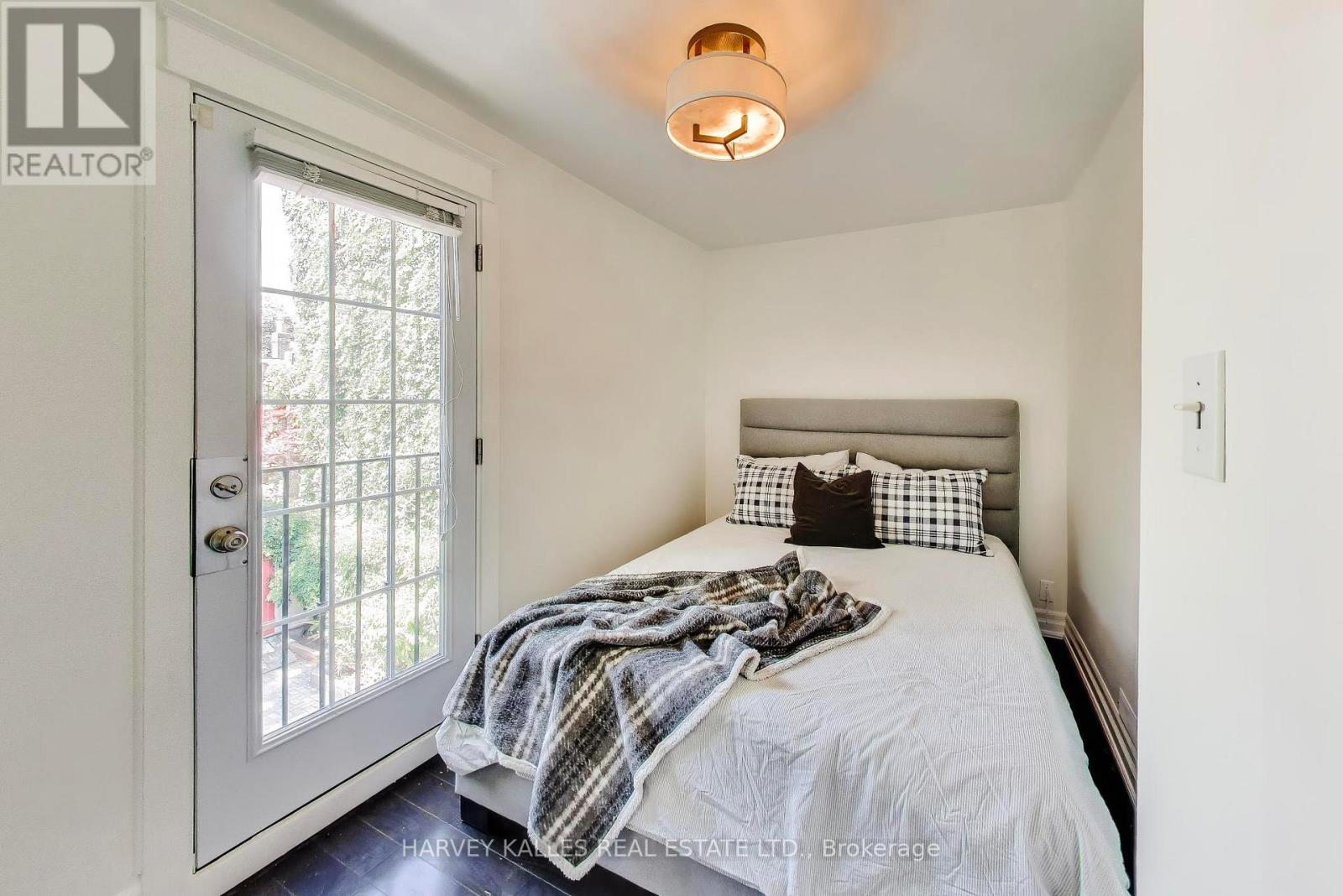 318 Sumach Street, Toronto, Ontario M5A 3K5 - Photo 18 - C13606626
