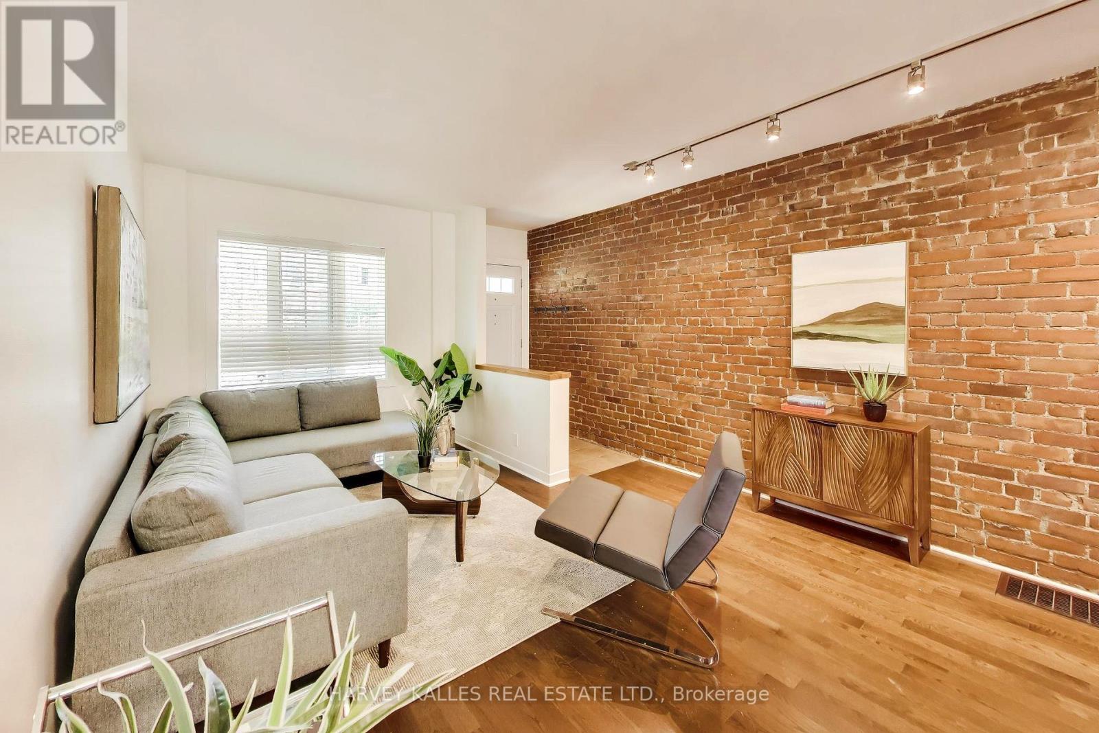 318 Sumach Street, Toronto, Ontario M5A 3K5 - Photo 7 - C13606626