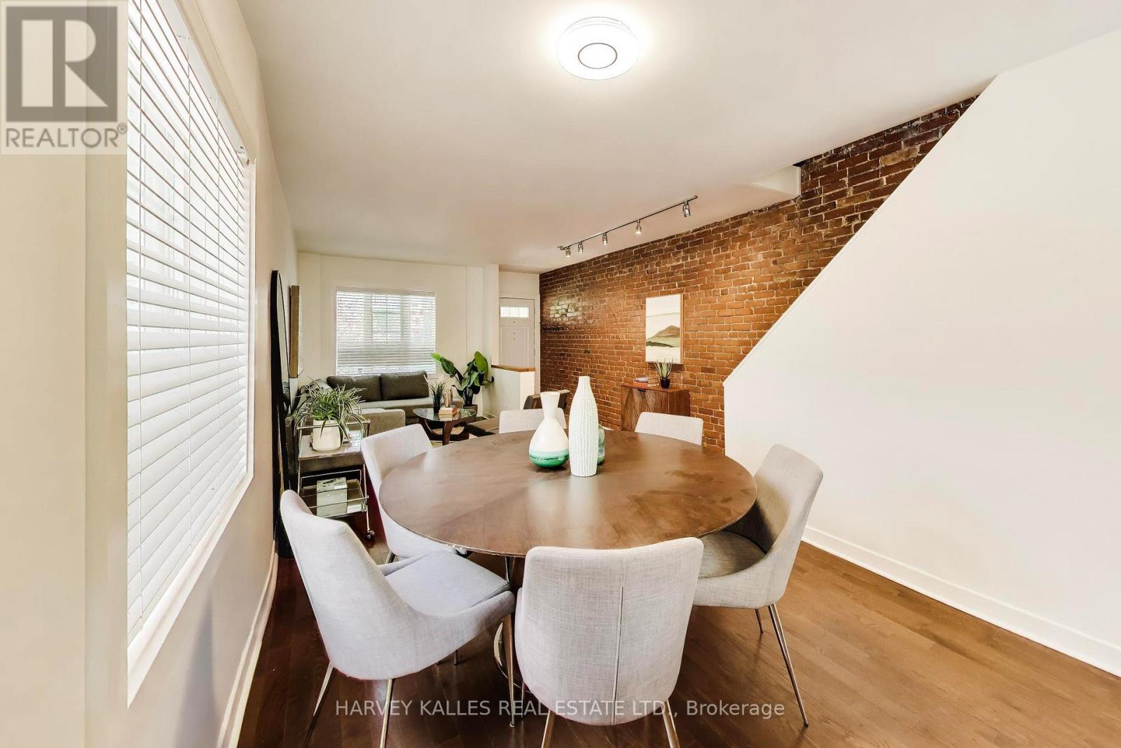 318 Sumach Street, Toronto, Ontario M5A 3K5 - Photo 9 - C13606626