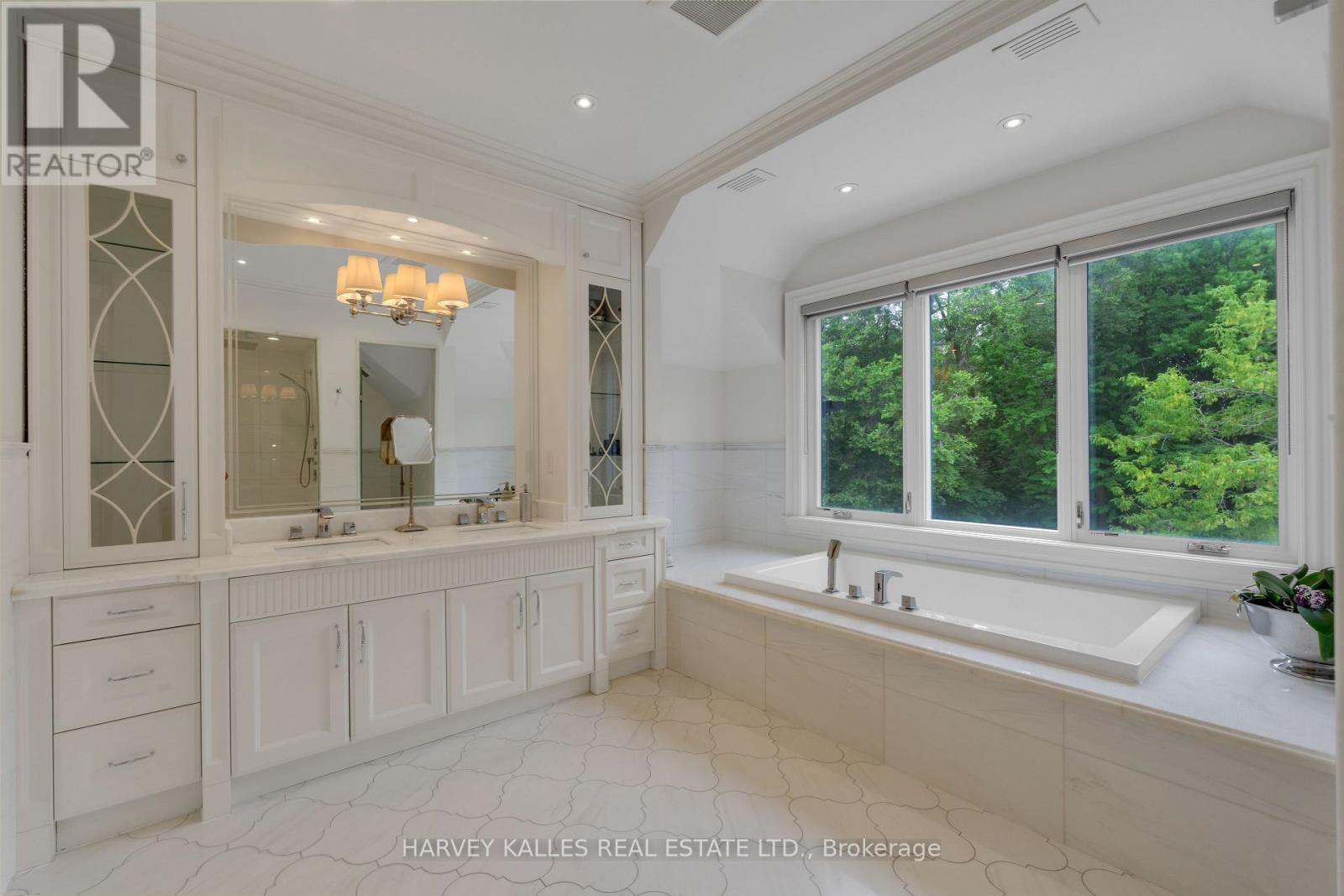 64 Yorkminster Road, Toronto, Ontario  M2P 1M3 - Photo 29 - C13608172
