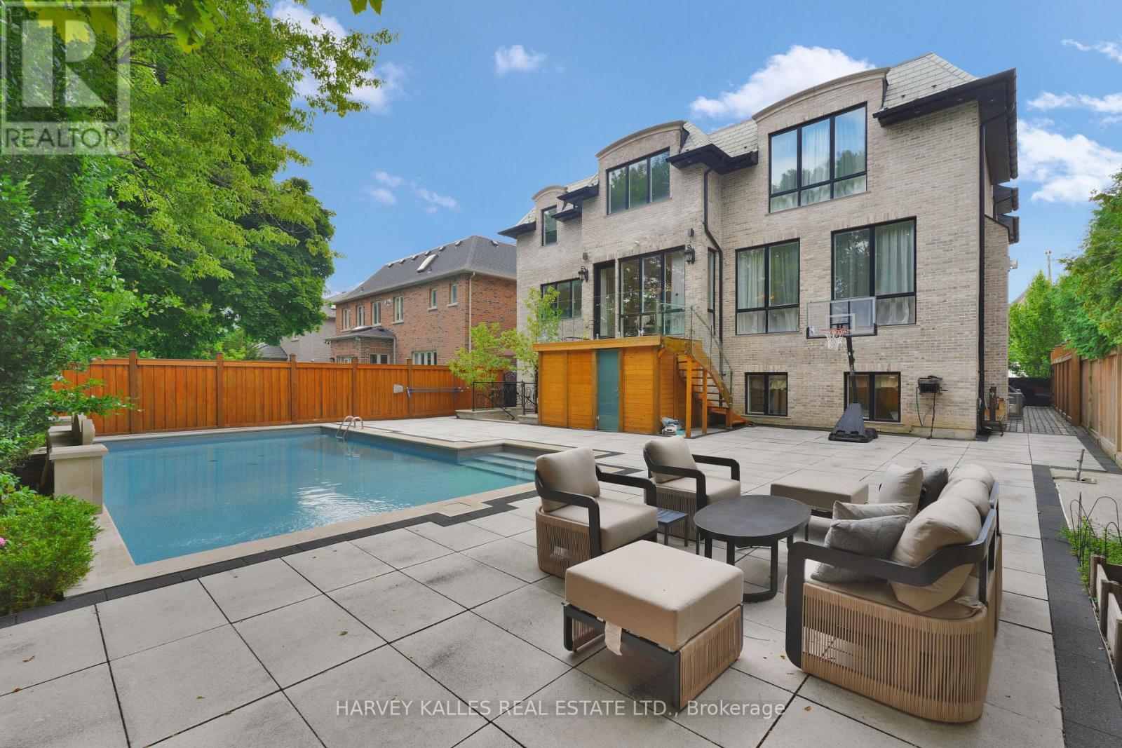 64 Yorkminster Road, Toronto, Ontario  M2P 1M3 - Photo 48 - C13608172
