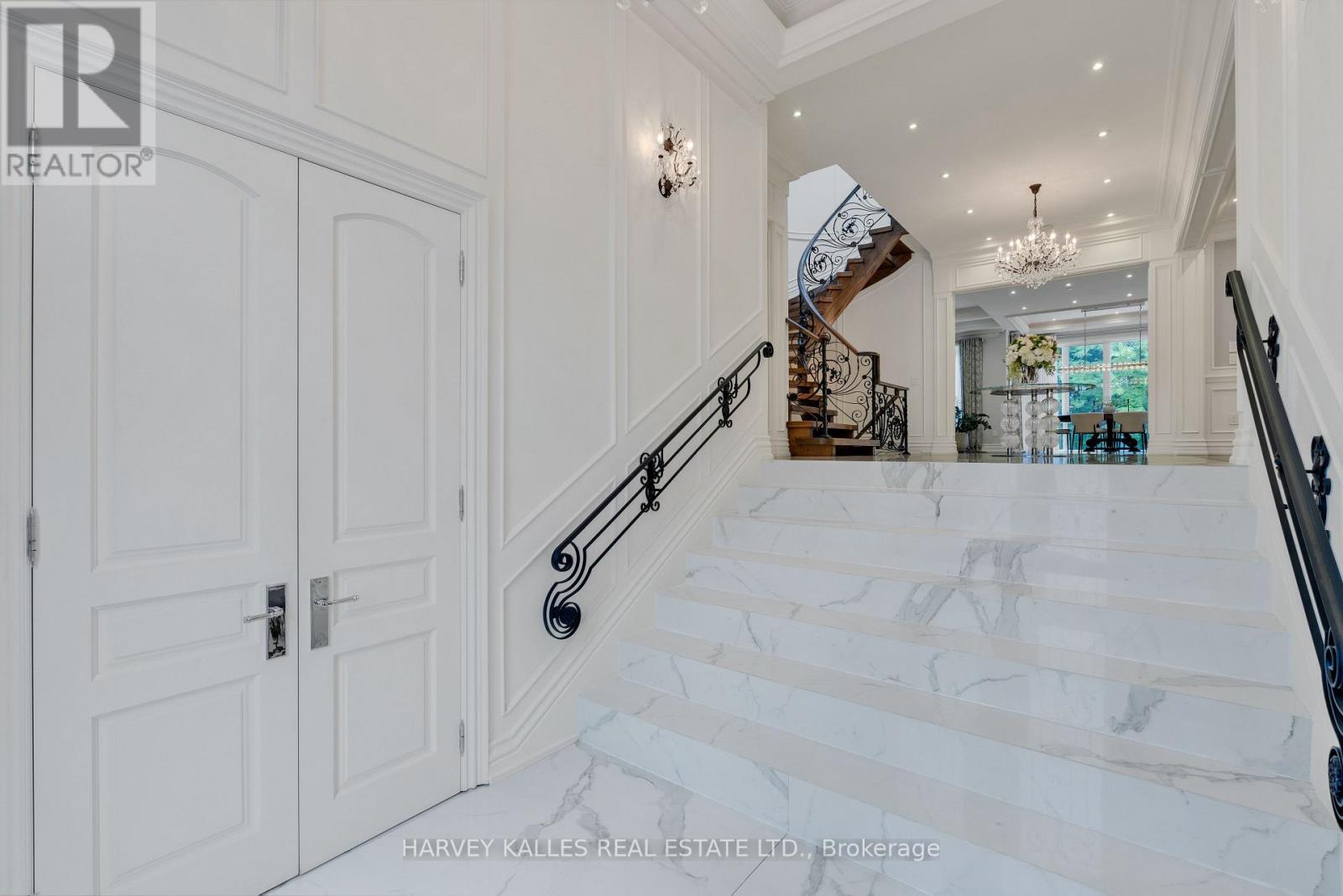 64 Yorkminster Road, Toronto, Ontario  M2P 1M3 - Photo 6 - C13608172