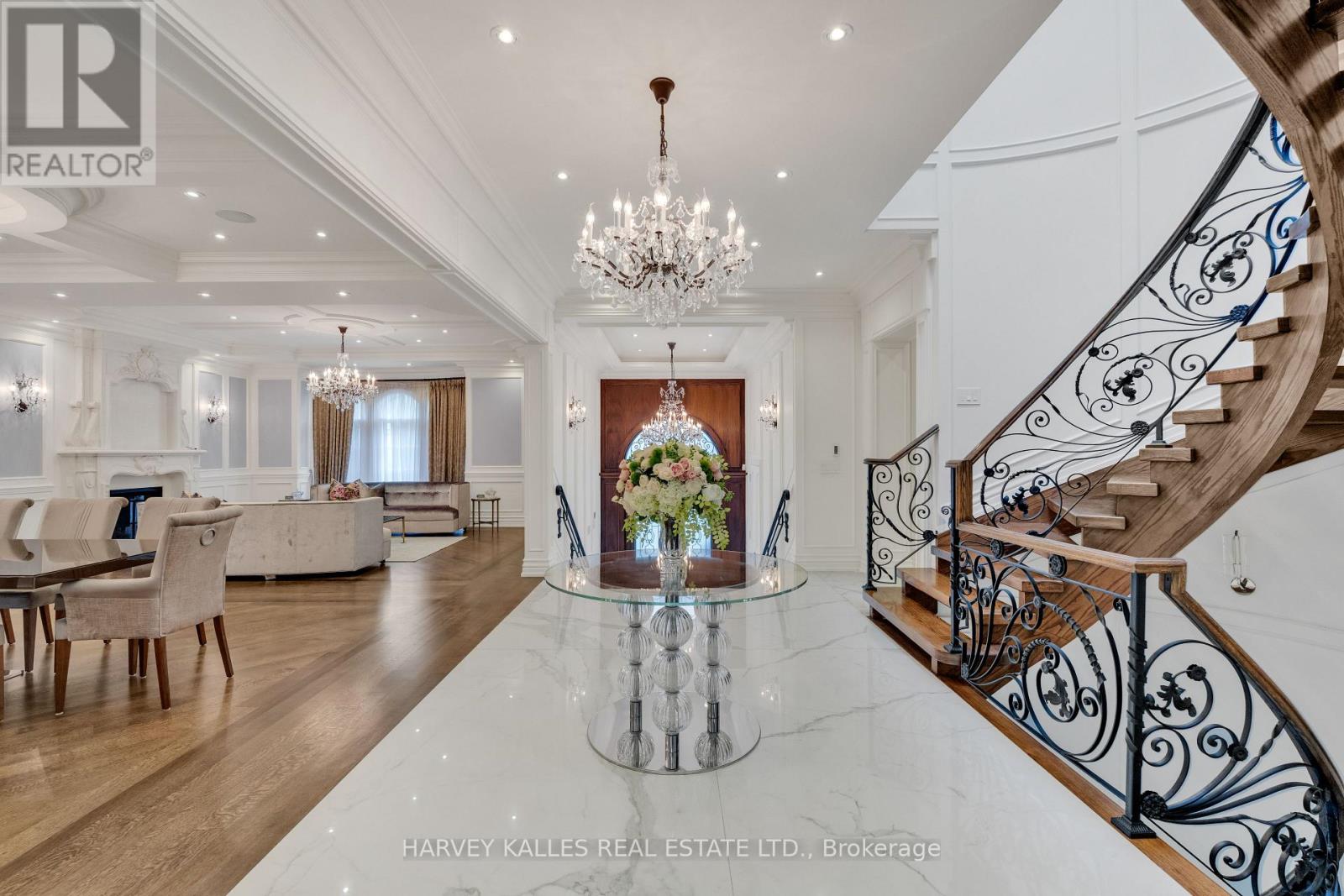 64 Yorkminster Road, Toronto, Ontario  M2P 1M3 - Photo 7 - C13608172