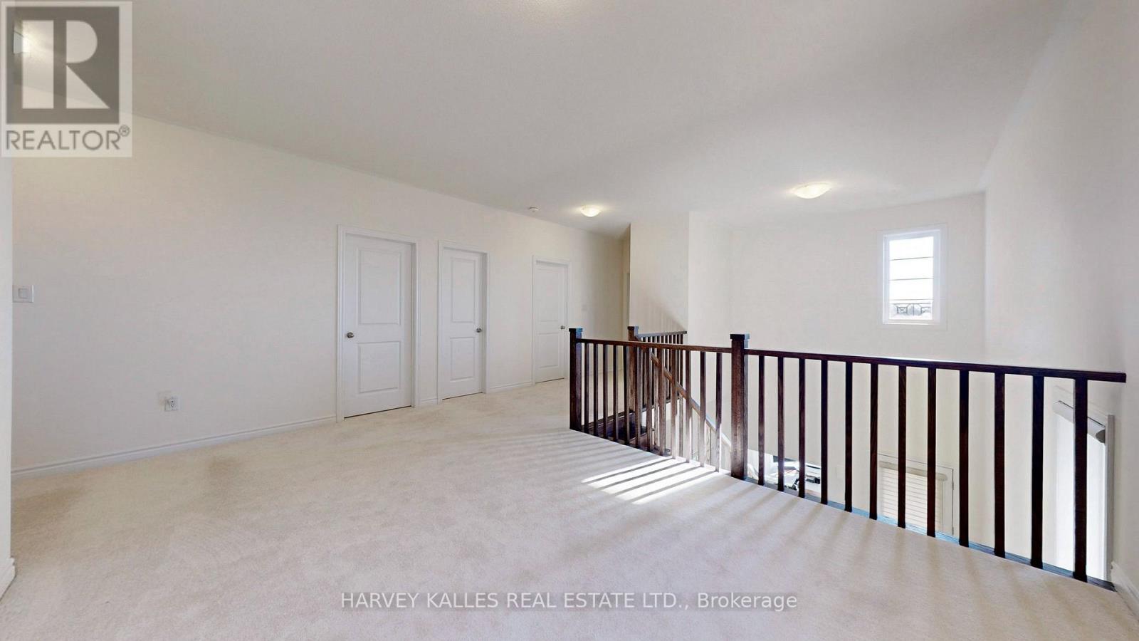 56 Charles White Court, East Gwillimbury, Ontario  L0G 1V0 - Photo 12 - N13611834