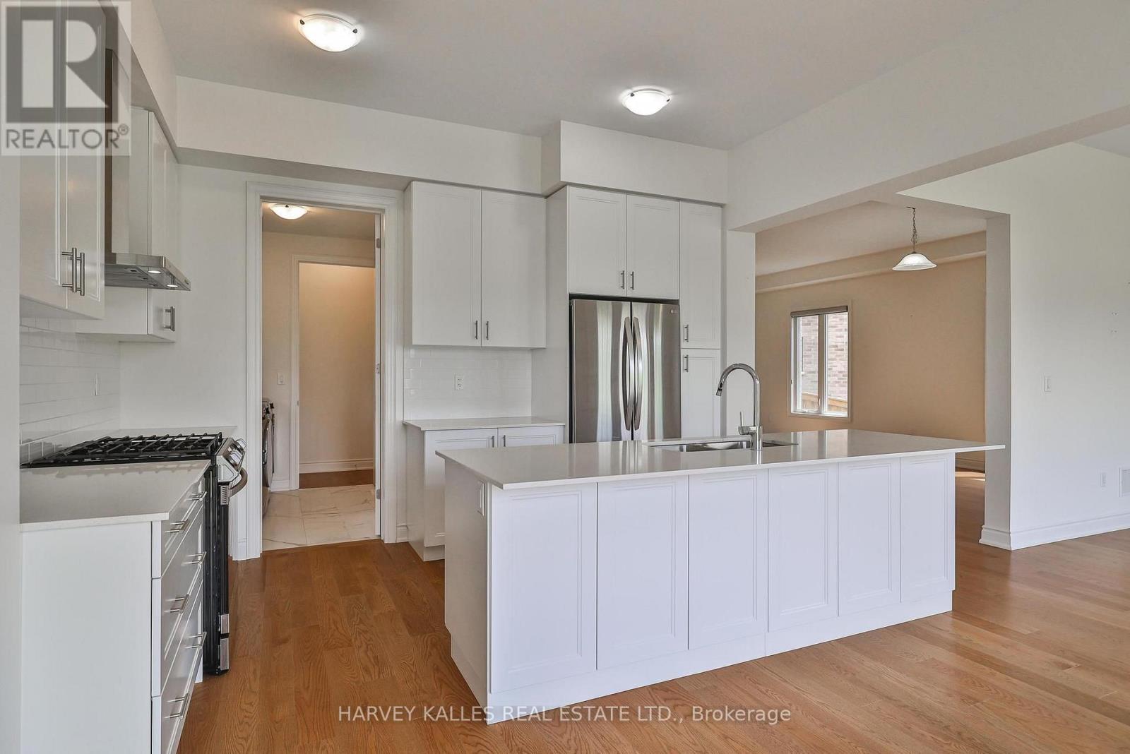4 Meadow Vista Crescent, East Gwillimbury, Ontario L9N 0T4 - Photo 20 - N13613746
