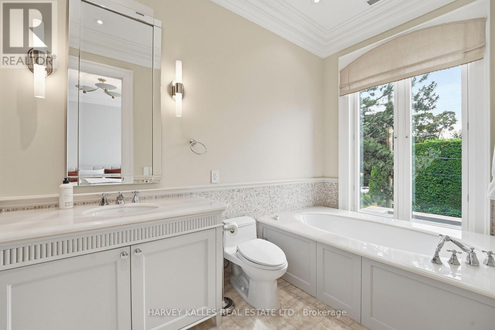 139 Dunvegan Road, Toronto, Ontario M5P 2N8 - Photo 33 - C13619112
