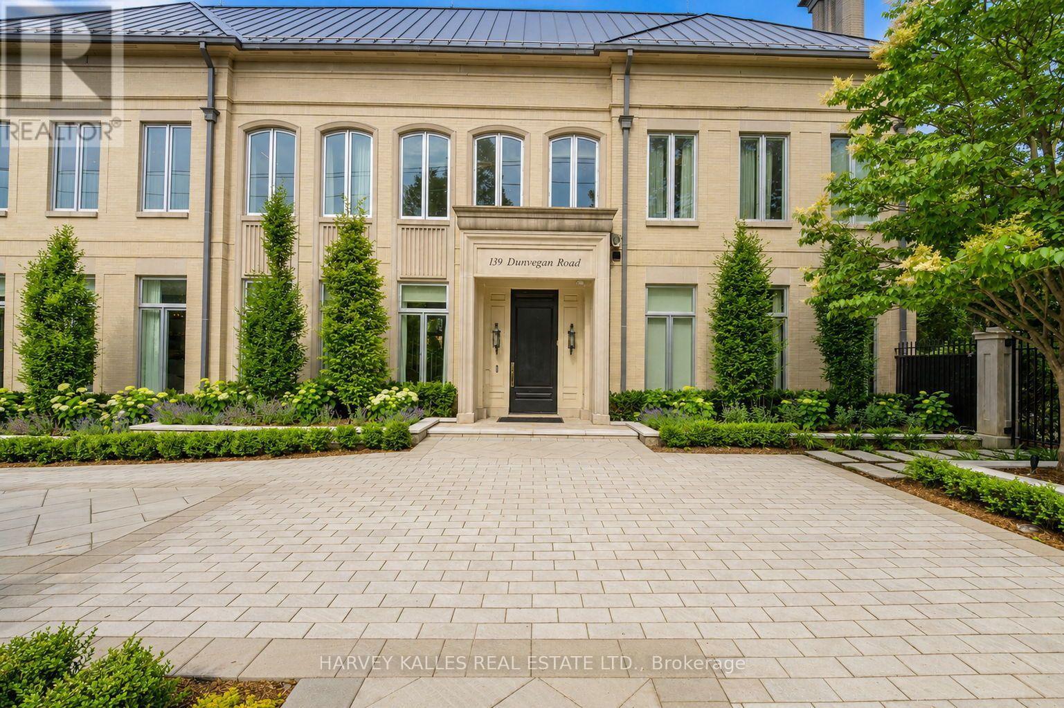 139 Dunvegan Road, Toronto, Ontario M5P 2N8 - Photo 4 - C13619112