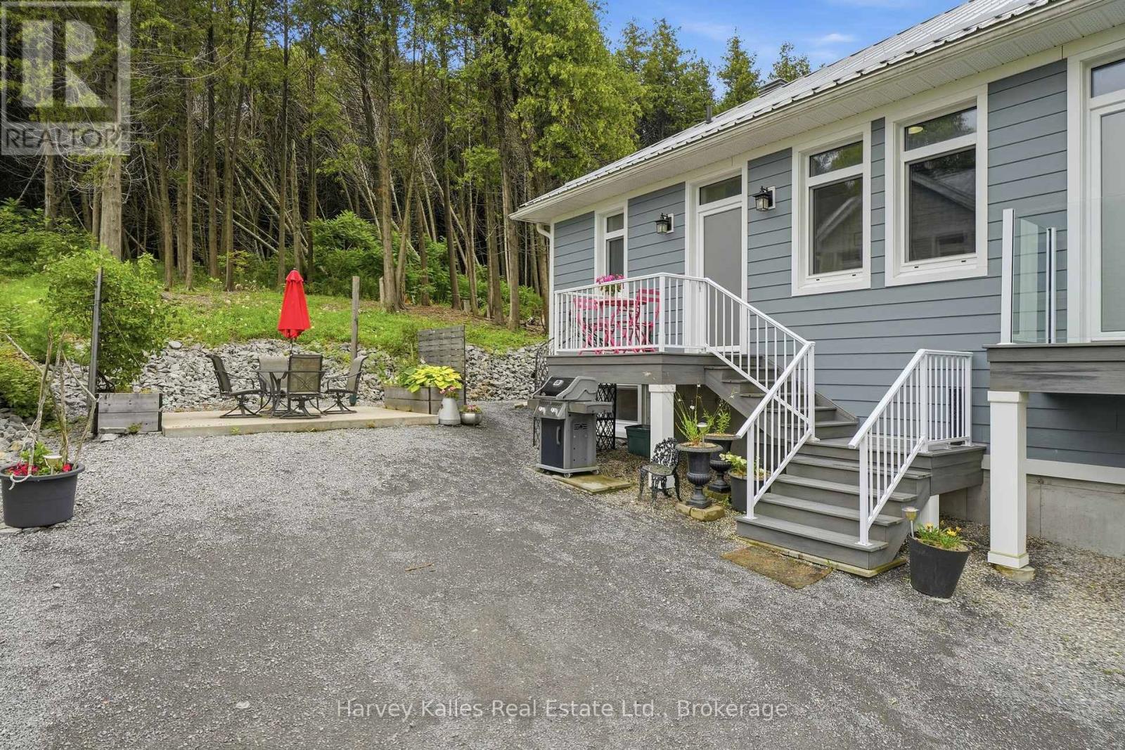 12399 Loyalist Parkway, Prince Edward County, Ontario  K0K 2T0 - Photo 25 - X13623200