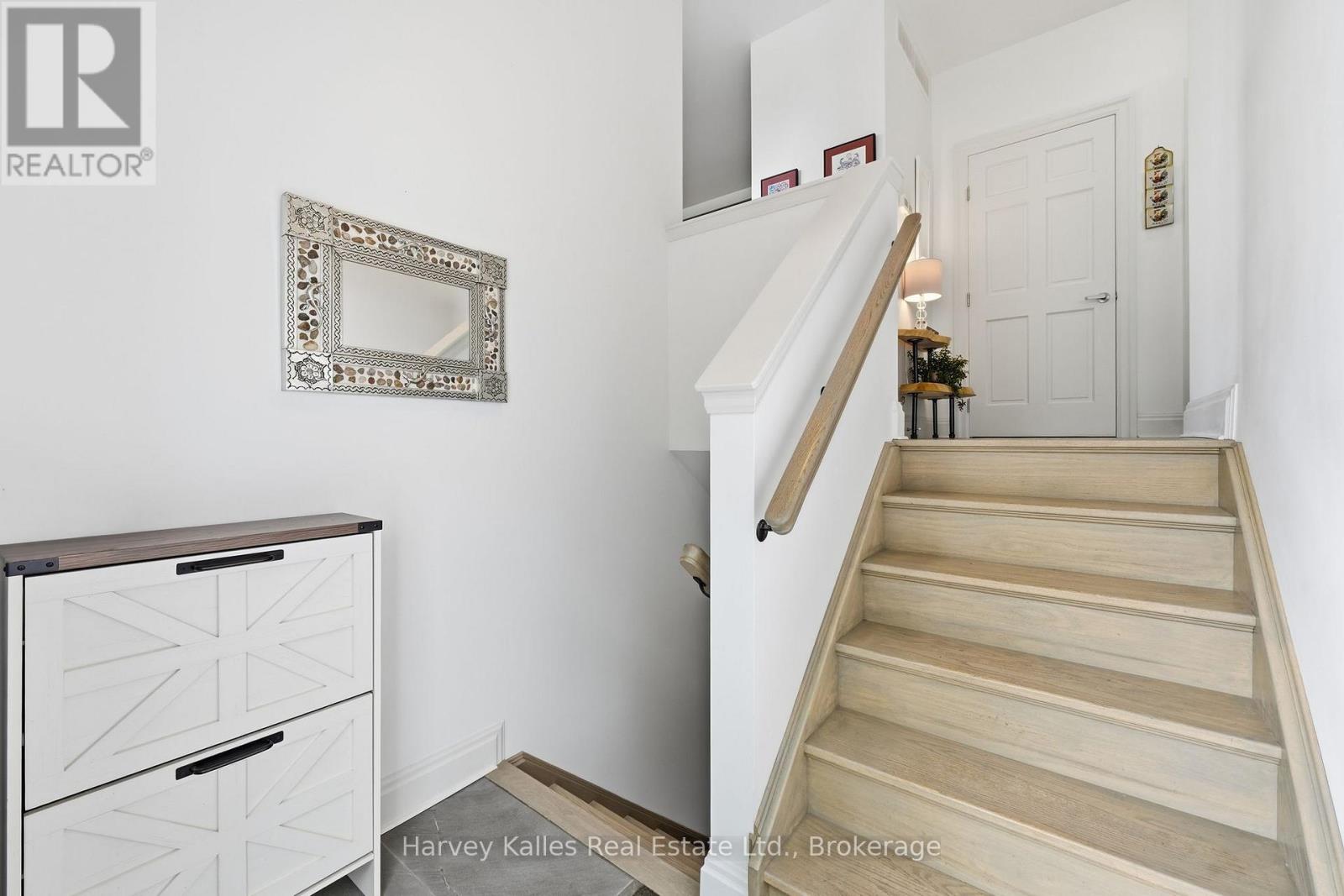12399 Loyalist Parkway, Prince Edward County, Ontario  K0K 2T0 - Photo 8 - X13623200
