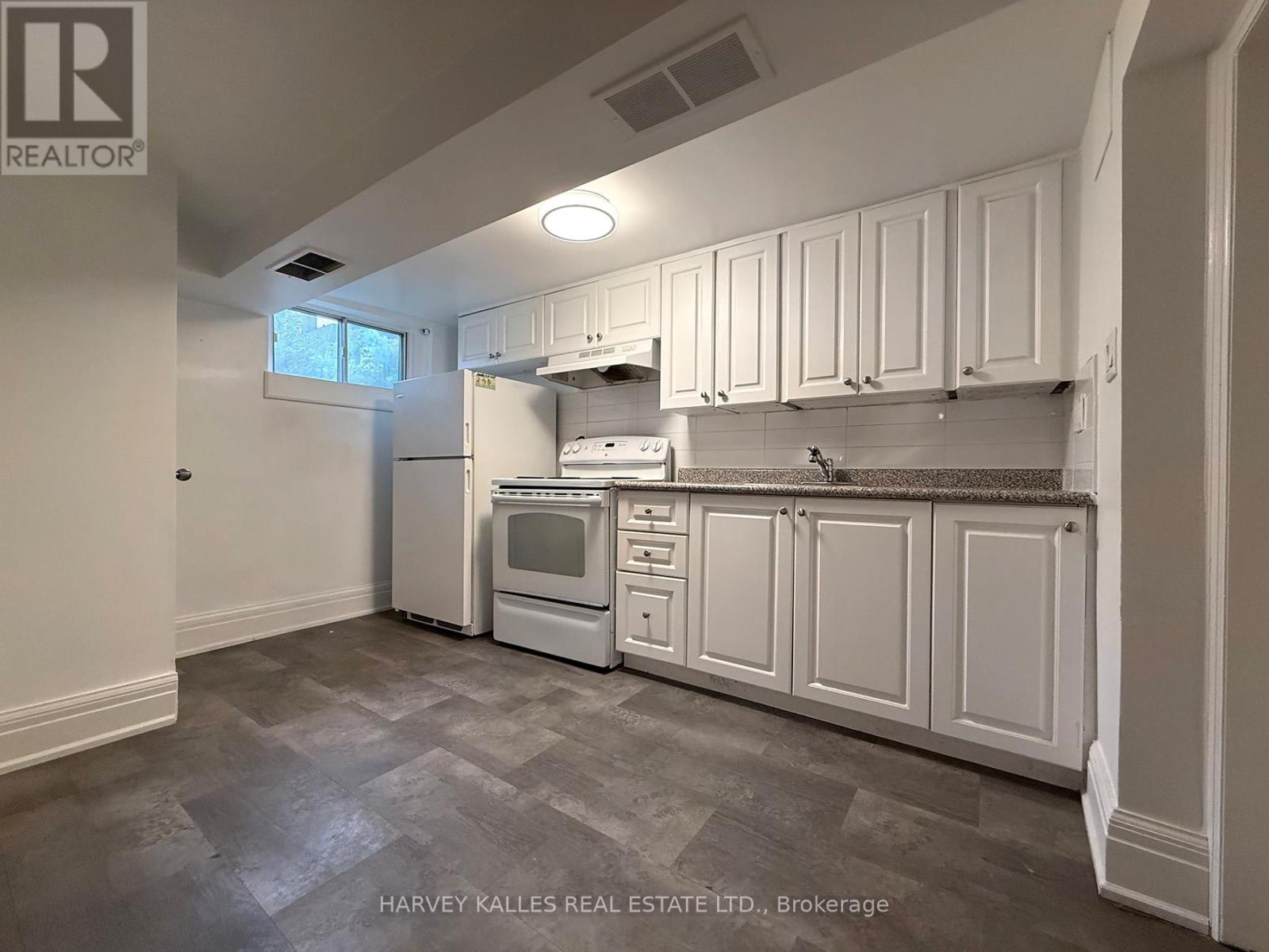 Bsmt - 42 Glencairn Avenue, Toronto, Ontario M4R 1M5 - Photo 7 - C13625842