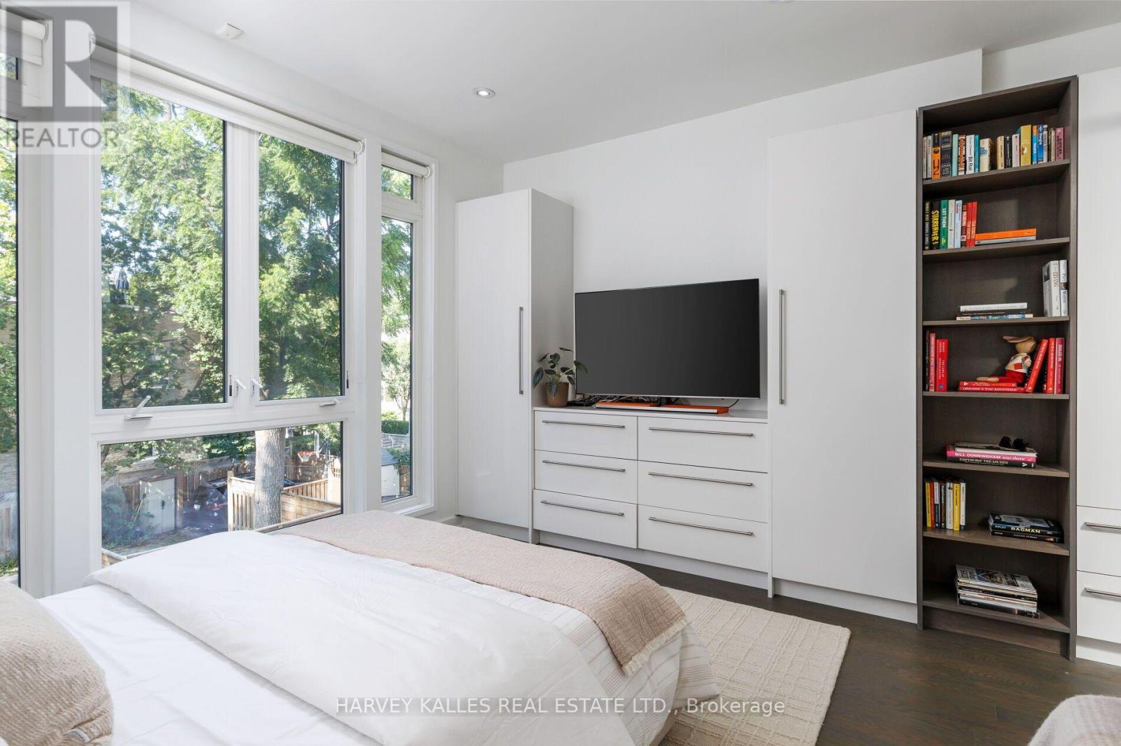128 Montgomery Avenue, Toronto, Ontario M4R 1E2 - Photo 23 - C13633628