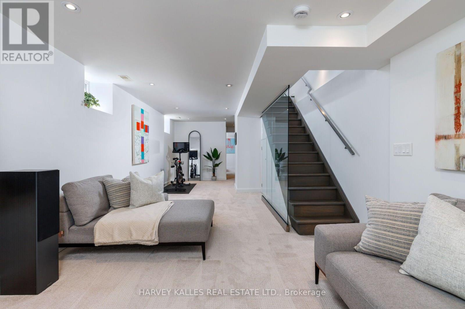 128 Montgomery Avenue, Toronto, Ontario M4R 1E2 - Photo 34 - C13633628