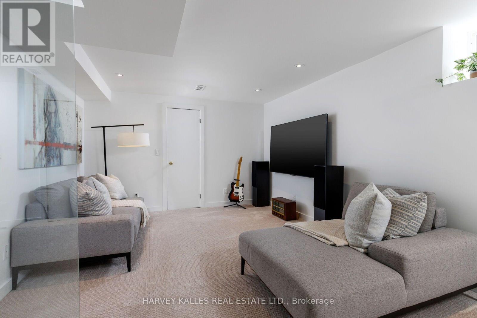 128 Montgomery Avenue, Toronto, Ontario M4R 1E2 - Photo 35 - C13633628