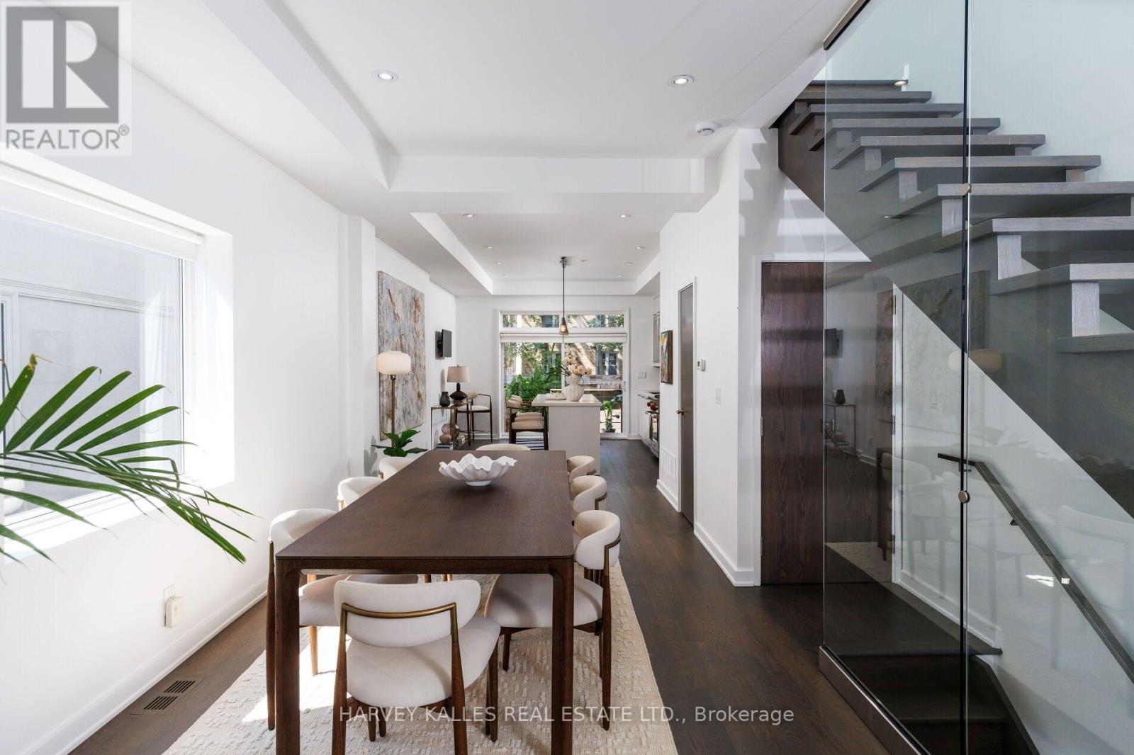 128 Montgomery Avenue, Toronto, Ontario M4R 1E2 - Photo 9 - C13633628