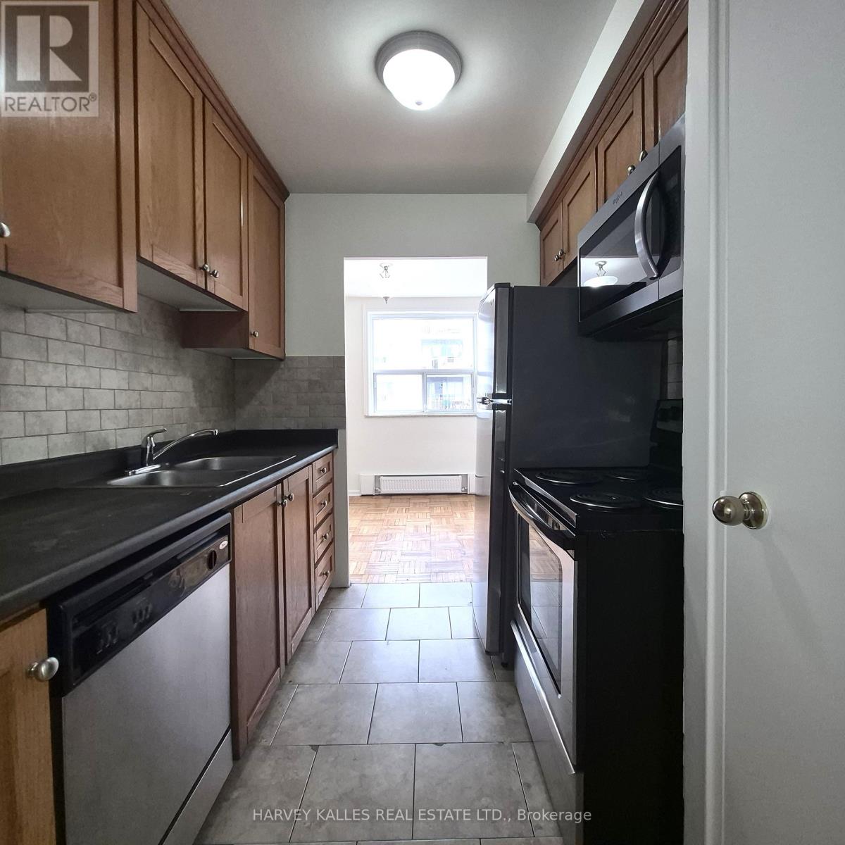 204 - 1751 Victoria Pk Avenue, Toronto, Ontario M1R 1S1 - Photo 11 - E13636014