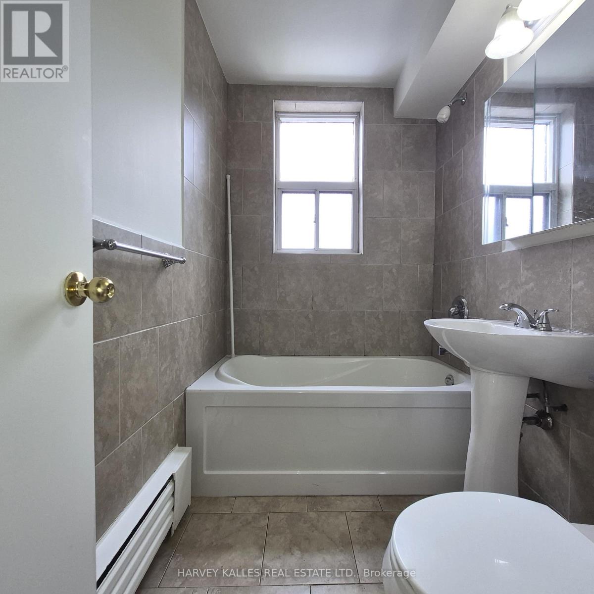 204 - 1751 Victoria Pk Avenue, Toronto, Ontario M1R 1S1 - Photo 18 - E13636014