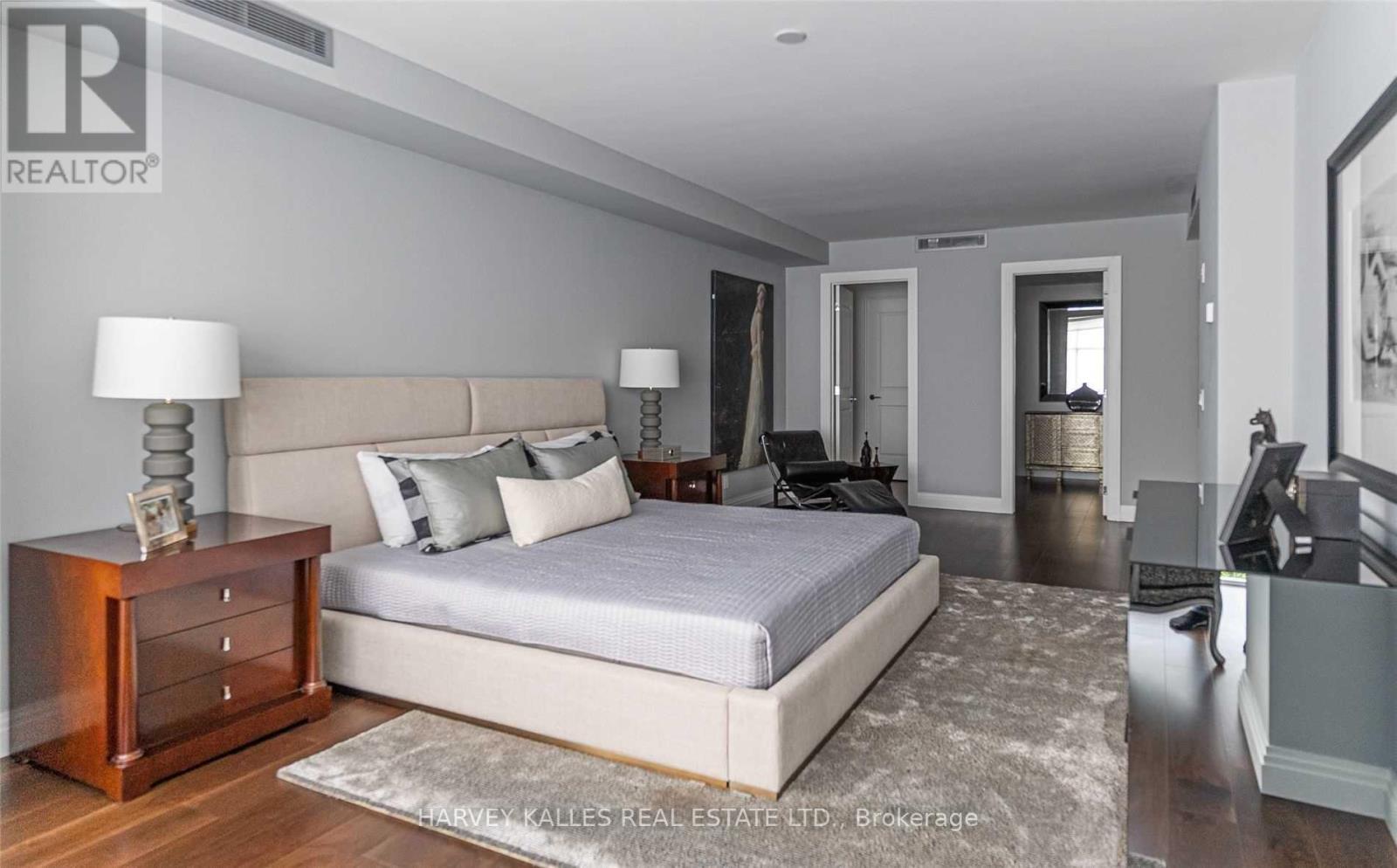 320 - 1 Benvenuto Place, Toronto, Ontario M4V 2L1 - Photo 21 - C13636164