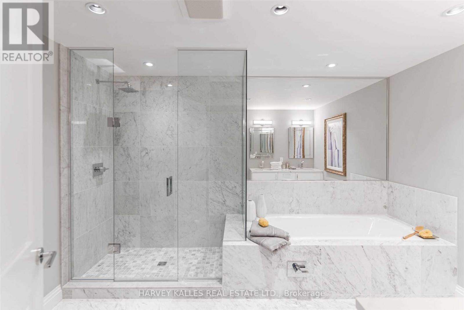 320 - 1 Benvenuto Place, Toronto, Ontario M4V 2L1 - Photo 25 - C13636164