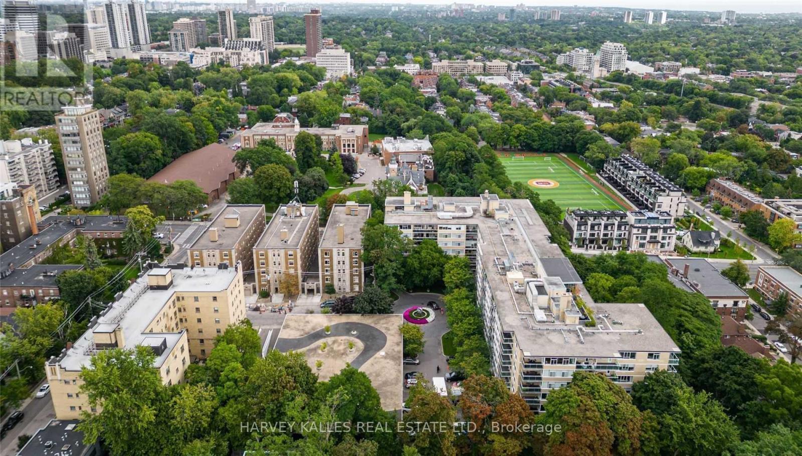 320 - 1 Benvenuto Place, Toronto, Ontario M4V 2L1 - Photo 32 - C13636164