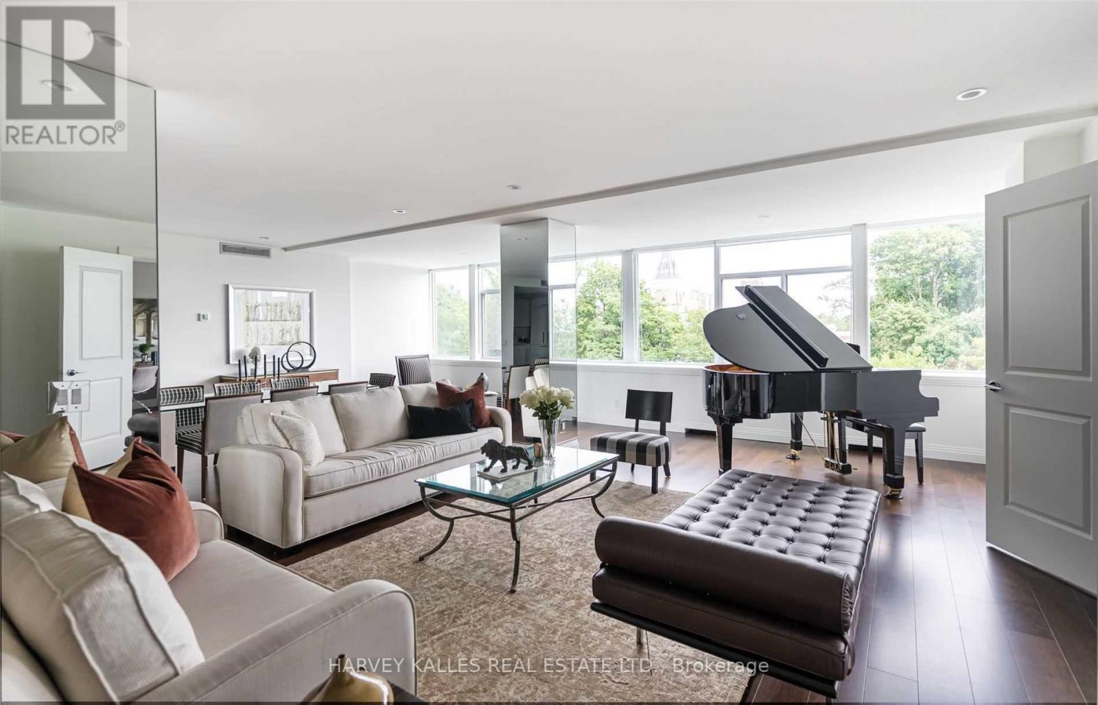 320 - 1 Benvenuto Place, Toronto, Ontario M4V 2L1 - Photo 5 - C13636164