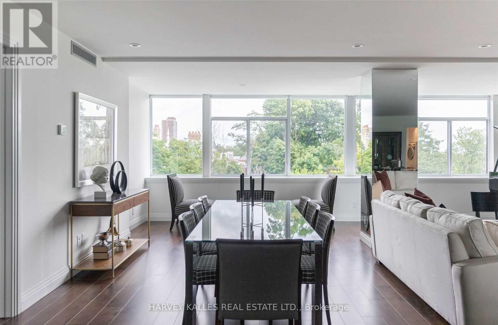 320 - 1 Benvenuto Place, Toronto, Ontario M4V 2L1 - Photo 6 - C13636164