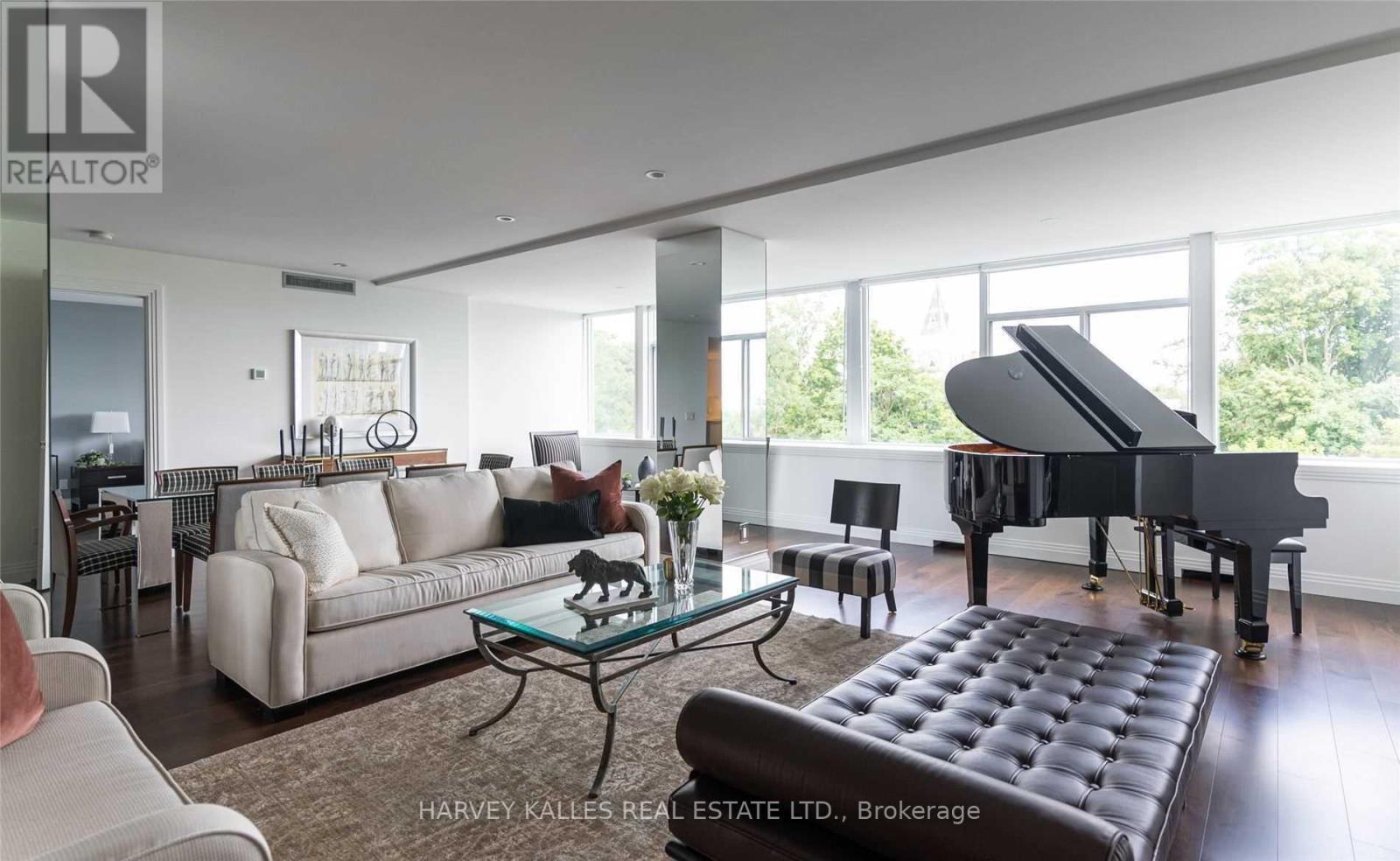 320 - 1 Benvenuto Place, Toronto, Ontario M4V 2L1 - Photo 9 - C13636164