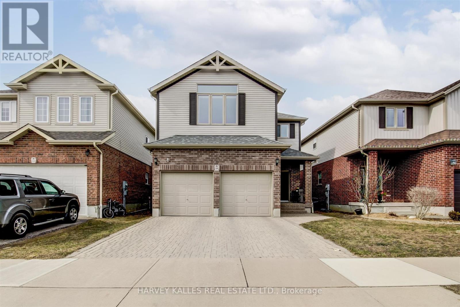 106 EDEN OAK TRAIL, Kitchener, Ontario