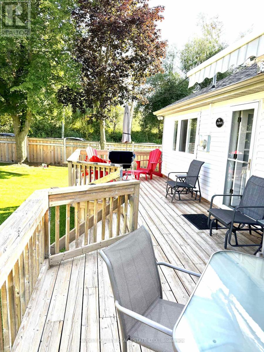 9 - 1139 Claver Avenue, Innisfil, Ontario L0L 1C0 - Photo 3 - N13641880
