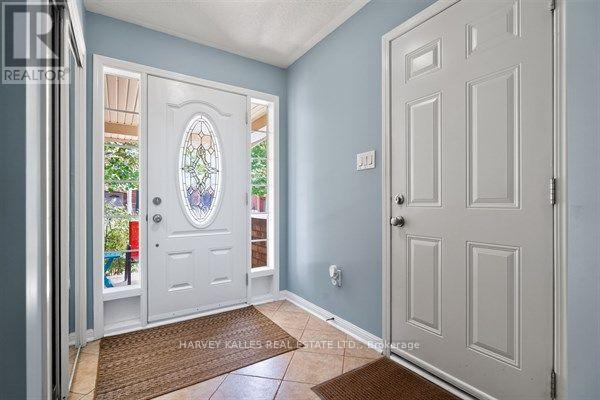 745 Challinor Terrace, Milton, Ontario L9T 7V5 - Photo 5 - W13644882