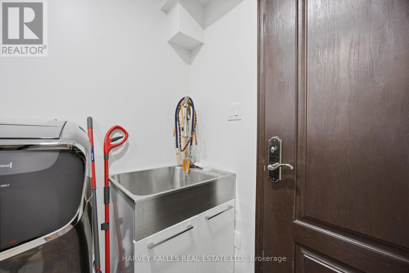 3254 Sir Johns Homestead, Mississauga, Ontario  L5L 2P1 - Photo 32 - W13648952