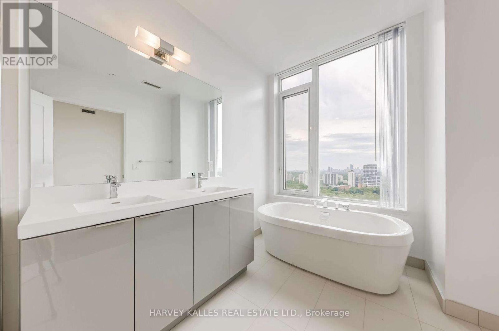 Lph19 - 50 Dunfield Avenue, Toronto, Ontario M4S 0E4 - Photo 12 - C13649560