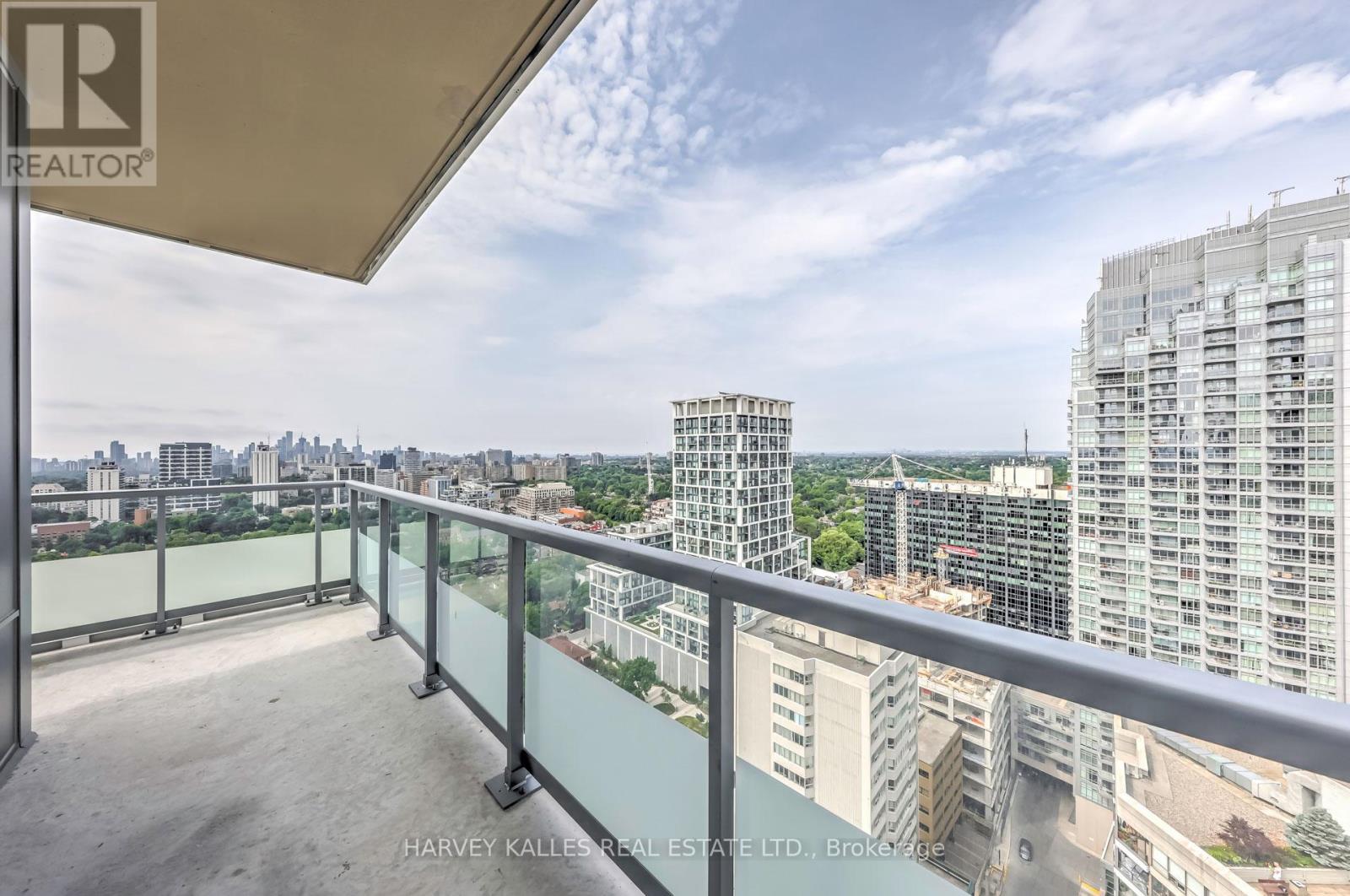 Lph19 - 50 Dunfield Avenue, Toronto, Ontario M4S 0E4 - Photo 24 - C13649560