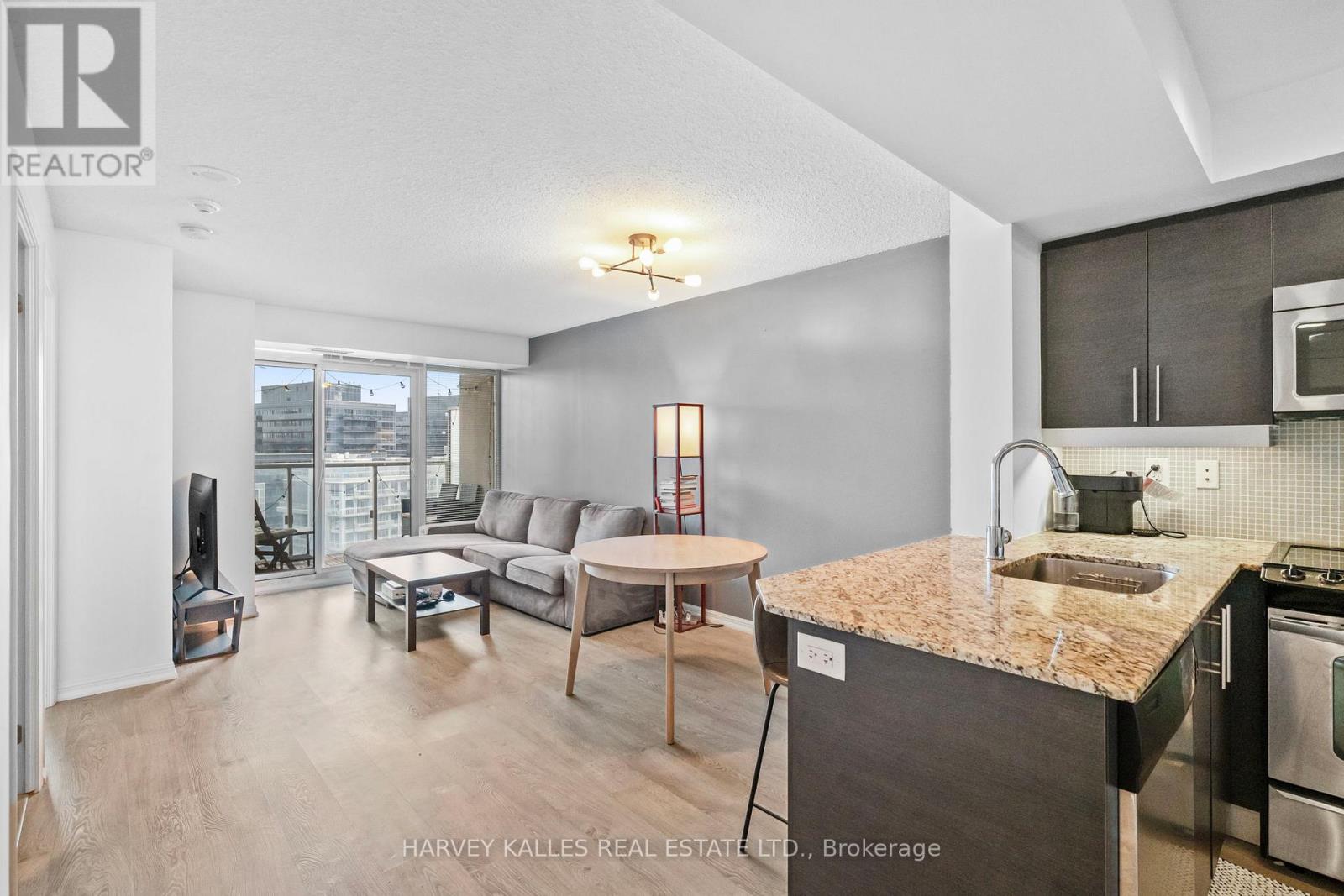 1316 - 125 WESTERN BATTERY ROAD, Toronto, Ontario