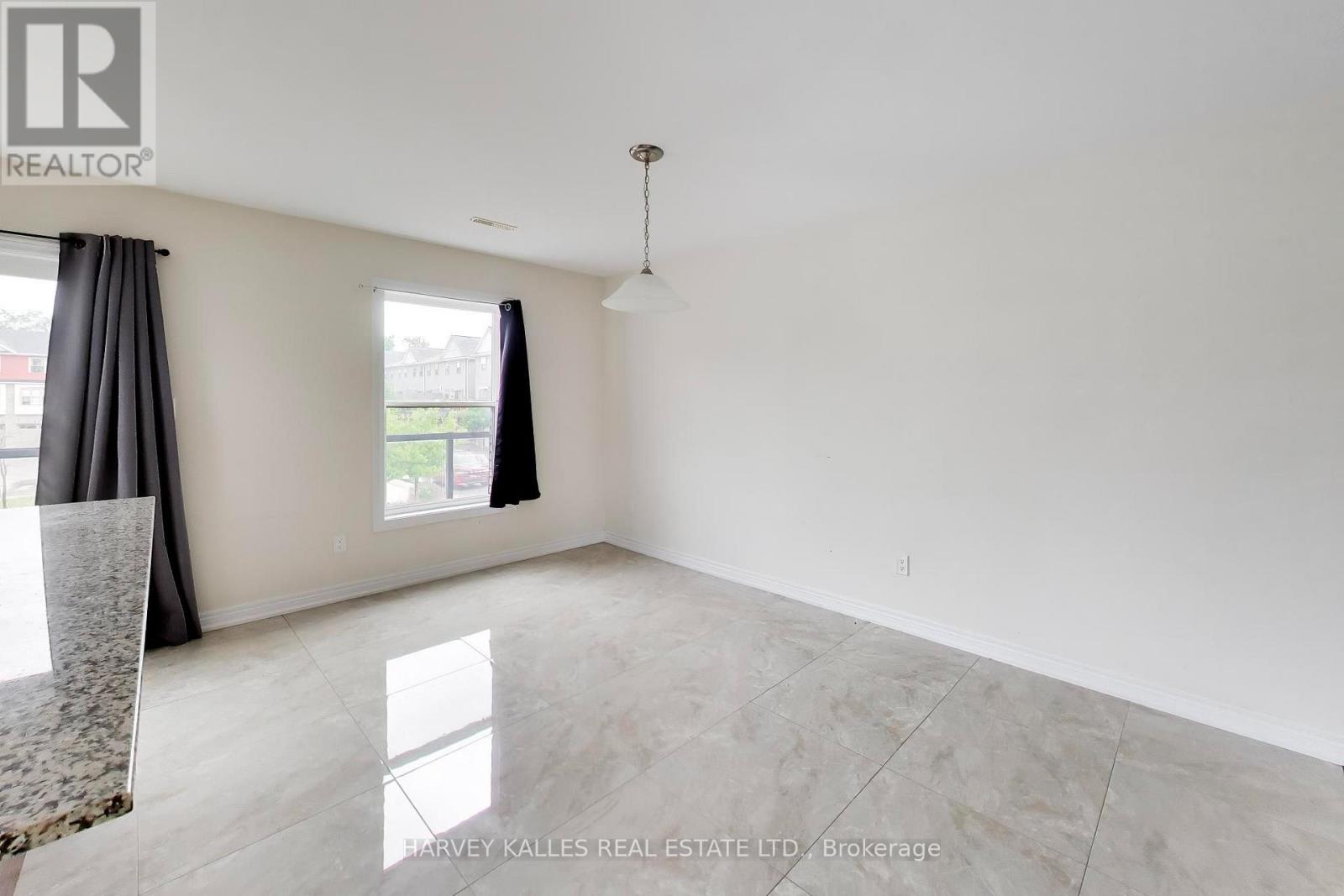 38 - 1 Leggott Avenue, Barrie, Ontario  L4M 0K7 - Photo 12 - S13662848