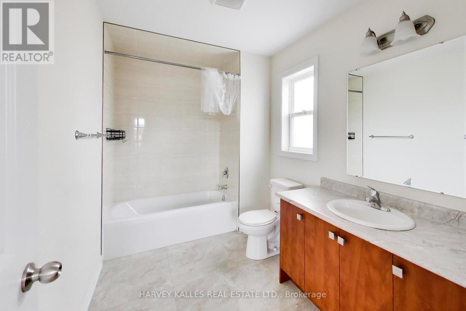 38 - 1 Leggott Avenue, Barrie, Ontario  L4M 0K7 - Photo 26 - S13662848