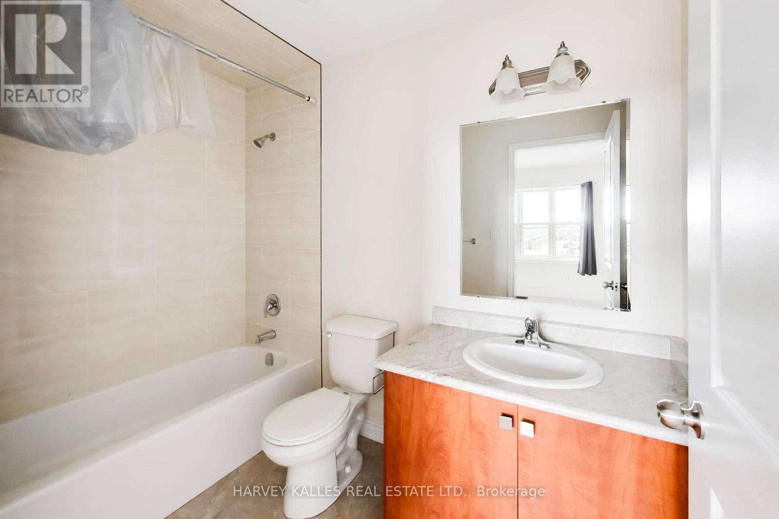 38 - 1 Leggott Avenue, Barrie, Ontario  L4M 0K7 - Photo 30 - S13662848