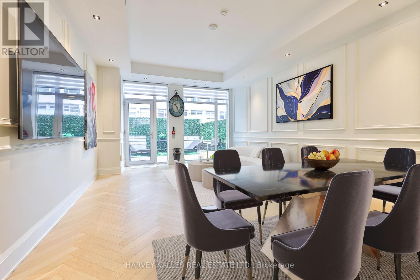 49 Foxbar Road, Toronto, Ontario  M4V 2G5 - Photo 13 - C13666114