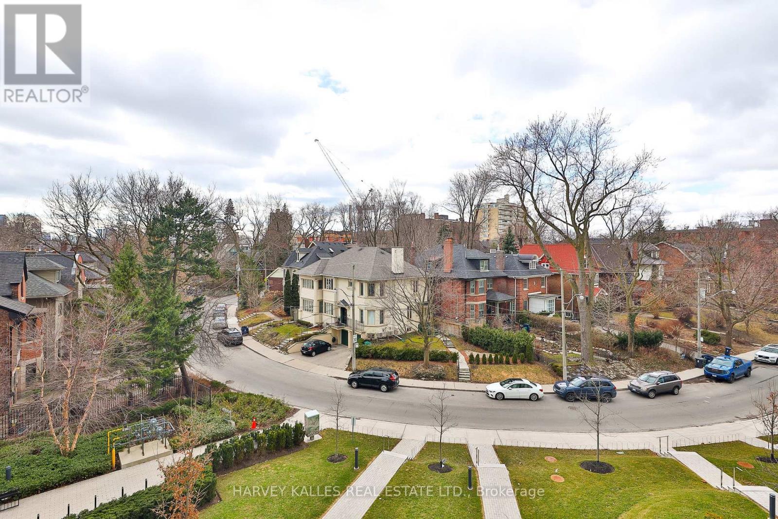 49 Foxbar Road, Toronto, Ontario  M4V 2G5 - Photo 20 - C13666114