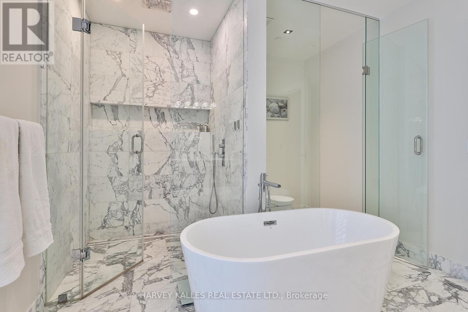 49 Foxbar Road, Toronto, Ontario  M4V 2G5 - Photo 24 - C13666114