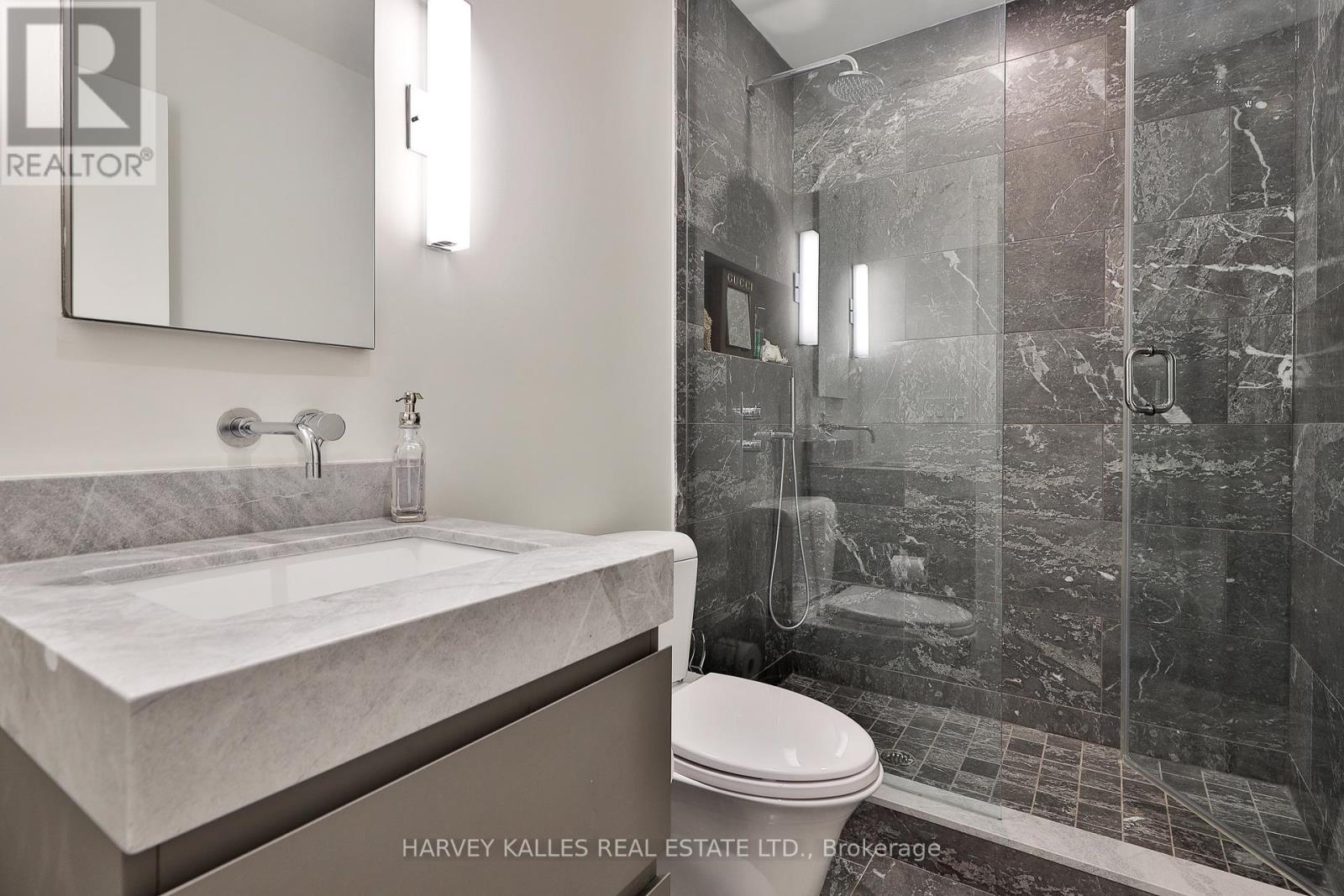49 Foxbar Road, Toronto, Ontario  M4V 2G5 - Photo 34 - C13666114