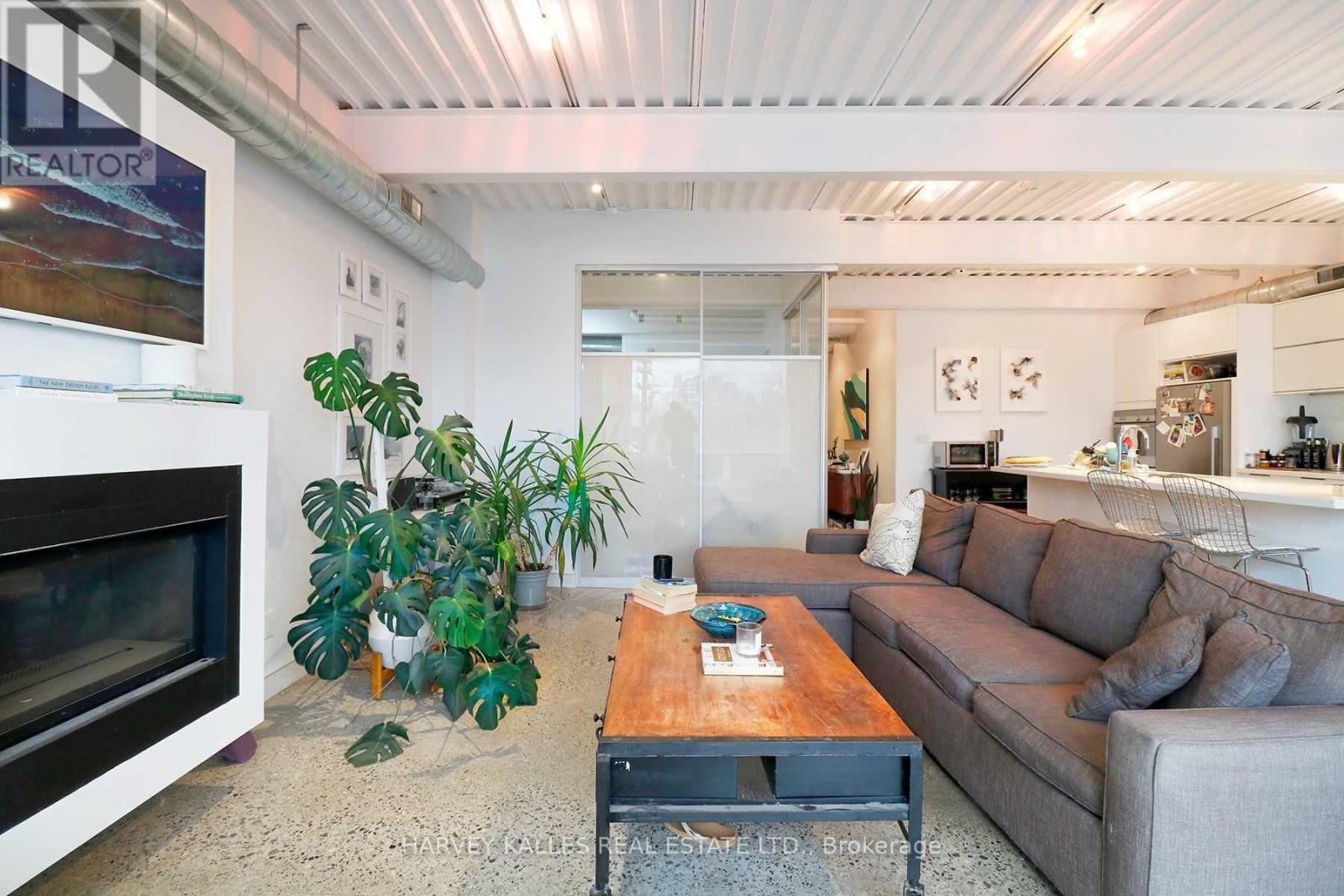 Ph3a - 214 Bathurst Street, Toronto, Ontario  M5T 2R9 - Photo 4 - C13668150