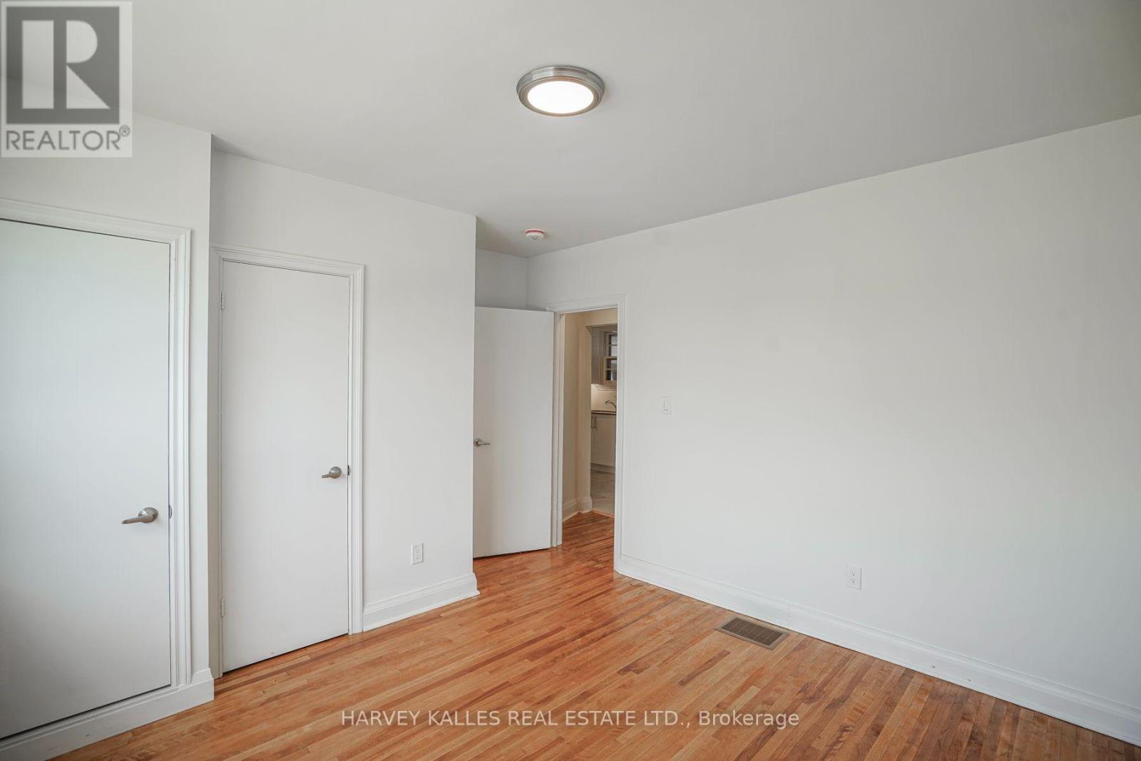 47 Stayner Avenue, Toronto, Ontario  M6B 1N5 - Photo 18 - W13668364