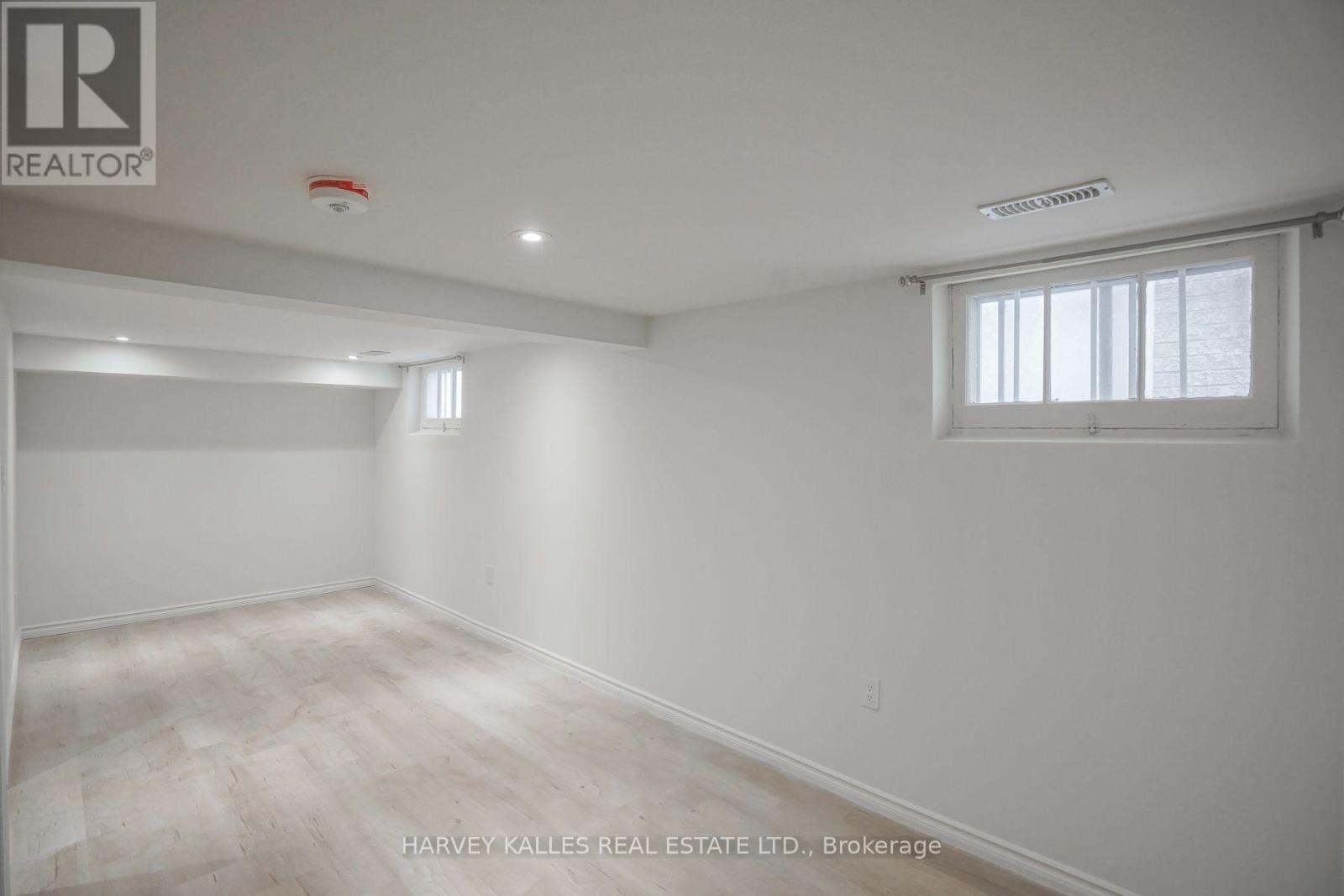 47 Stayner Avenue, Toronto, Ontario  M6B 1N5 - Photo 27 - W13668364