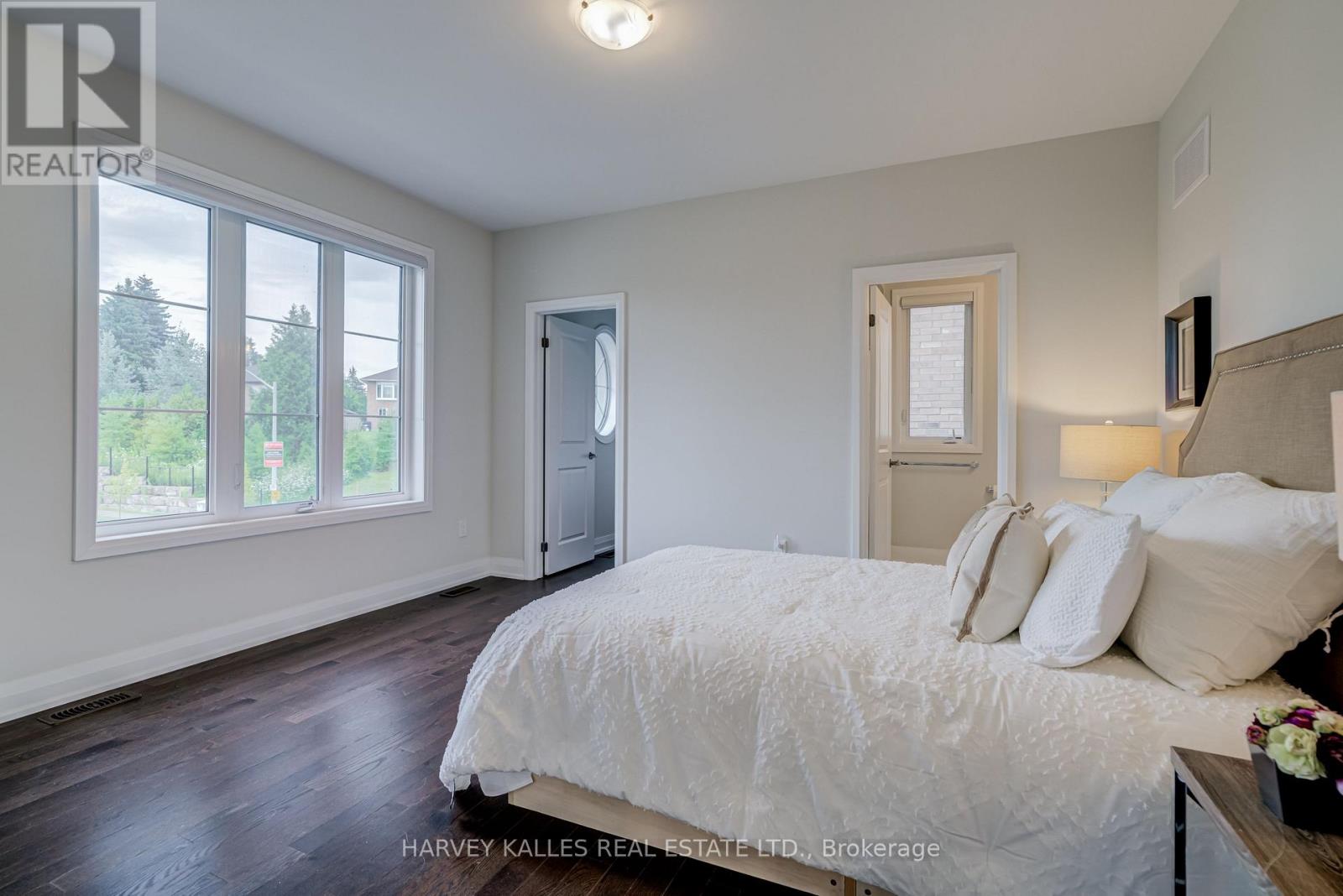 6 Dennis Reed Court, Aurora, Ontario  L4G 4A5 - Photo 33 - N13677848